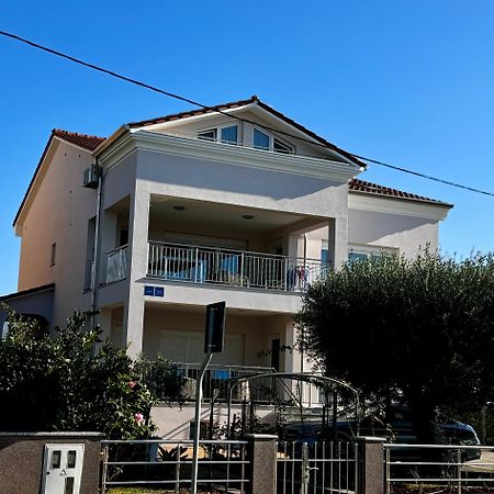 Apartments Villa Lili Ουμάγκ Εξωτερικό φωτογραφία