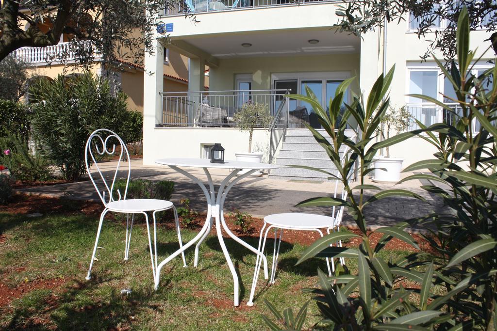 Apartments Villa Lili Ουμάγκ Εξωτερικό φωτογραφία